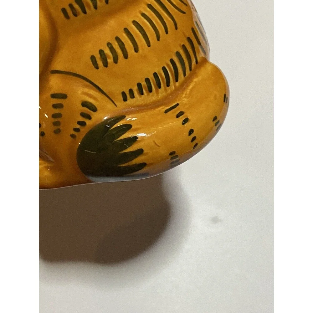 Garfield Santa Salt Shaker Enesco 1979 Vintage Japan